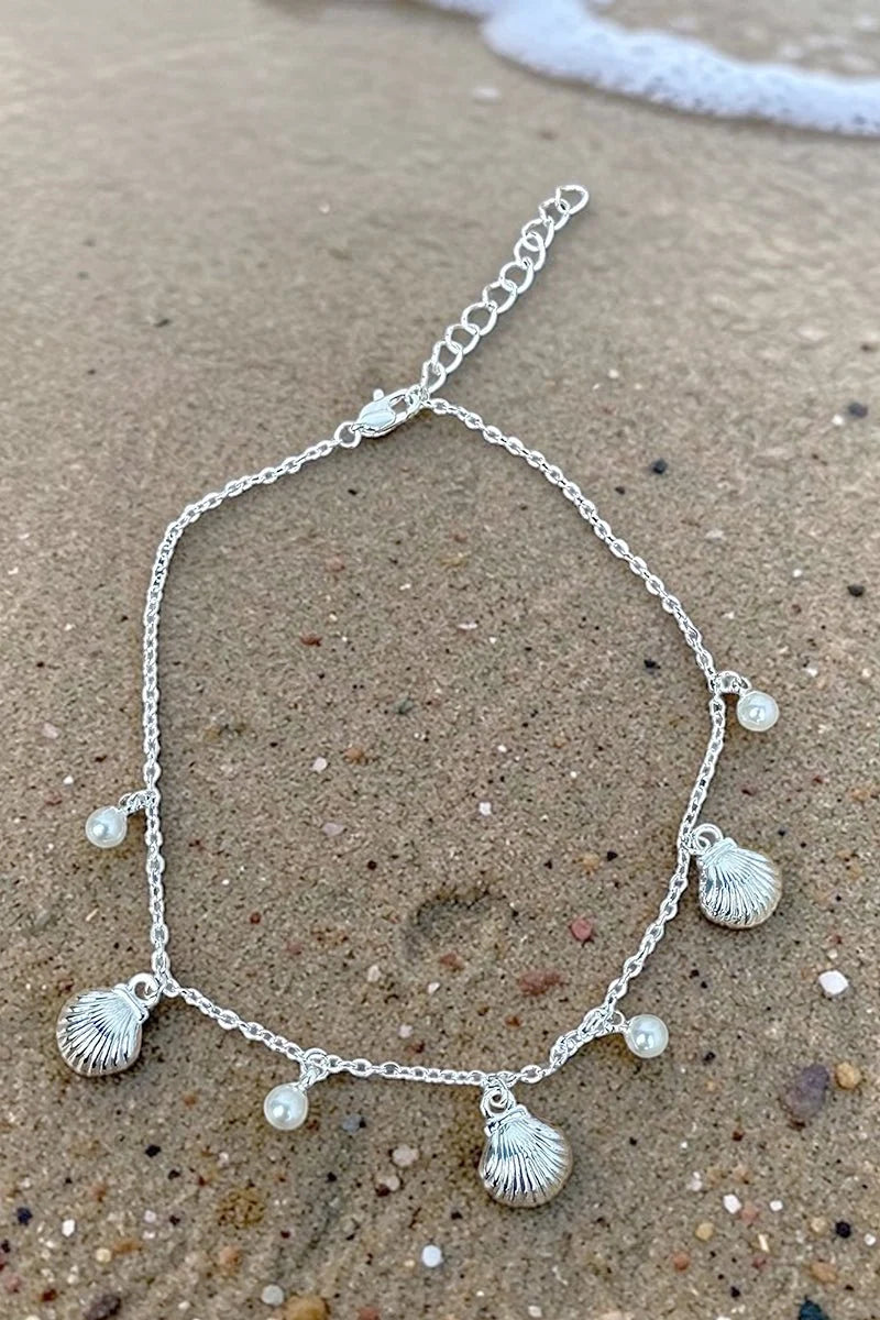 Seashell Silvertone Charm Anklet